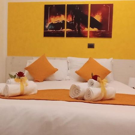 Bed and Breakfast G&G Giusy E Gabry Santhià Esterno foto